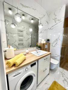 Apartament Bajeczny z widokiem na jezioro w Nautica Resort