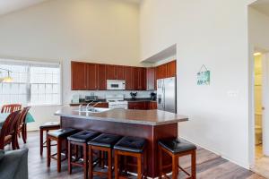 Bear Trap Dunes - 169 October Glory