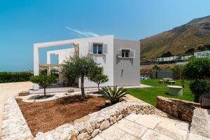 Nuova Villa a Scopello con piscina privata