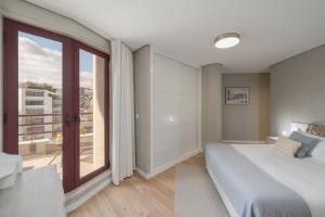 The Mountain Apartment by An Island Apart