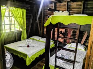 Cabañas Montañas del Tenorio