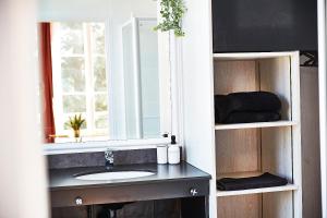 B&B / Chambres d'hotes Demeure de Manneville - SPA - 1Km des plages de Cabourg : photos des chambres