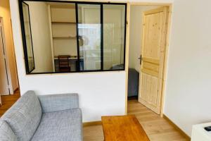 Appartements Furnished Apartment With Balcony & Parking in A Secure Residence : photos des chambres