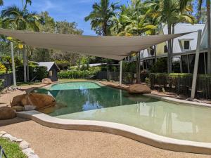 Canopy 5 Chalet