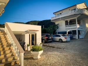 Apartments Gurman 