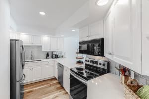 Solitude Village H102