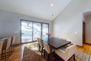 Red Sky Luxury Retreat