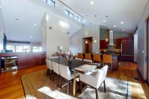 Red Sky Luxury Retreat