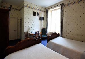 Hotels Hotel du Berry : photos des chambres