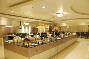 Hotel DSF Grand Plaza