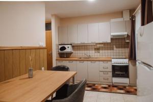 Two-Bedroom Apartment room in Gostisce Ulipi