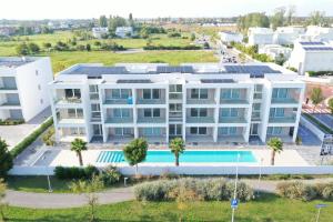 Saint Tropez Apartments