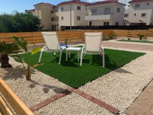 Nissi3 B1 Lovely 1Bdr Ground Floor Apartment near Nissi Beach.