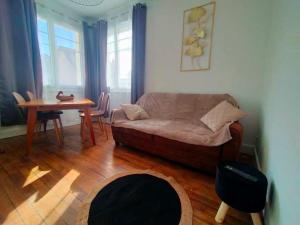 Appartements Proche du Stade Omnisports et a pied du Lac : photos des chambres