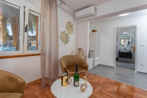 Deluxe Dreamy room in the Center of Hvar with Sea View