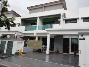 48 悠之处NO . 48, PERSIARAN ALAM IMPIAN 3 VILLA RIADAH ALAM IMPIAN PANGKOR, 32300 PANGKOR , PERAK. - 卡庞帕斯班伽克