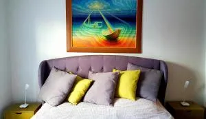 Lichfield 2-bed whole apartment - Chasetown