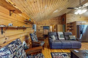 Misty Mountain Retreat