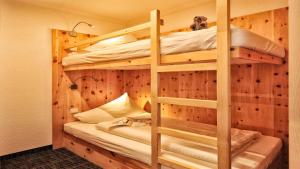 Apart Gabriele - Pure Alpin Style