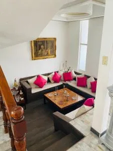 Hostal Guadalajara Cosmopolitan Providencia - La Barca