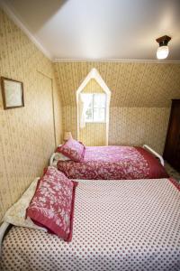 Swan Cove Beachfront