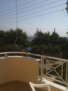 Almare (Τρίκλινο Δωμάτιο)