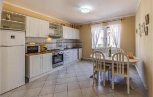 Amazing apartment in Pula with 2 Bedrooms WiFi and Outdoor swimming pool