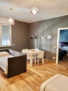 Appartamento in centro storico - via Mascarella - Università