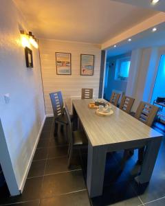 Appartement en entrée de ville avec balneo