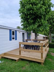 Mobil-home, hotelier, tente safari wood lodge