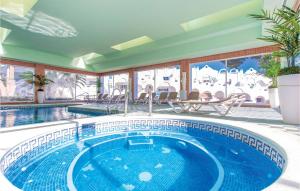 Amazing home in Marbella with WiFi Outdoor swimming pool and 2 Bedrooms