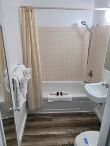 Deluxe Double Room with Bath room in John Day Motel