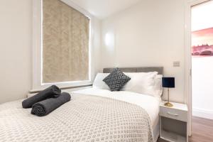 Townhouse for Professionals (5 Bedroom 5 Ensuite)