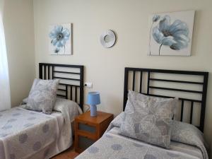 Ático dúplex en primera línea con piscina privada!