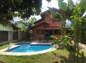 Casa de praia com piscina e clima de montanha - São Luiz do Paraitinga