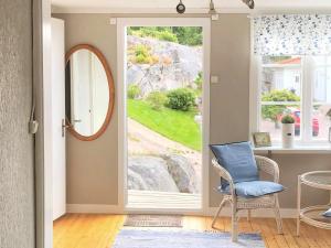 5 person holiday home in KUNGSHAMN-By Traum