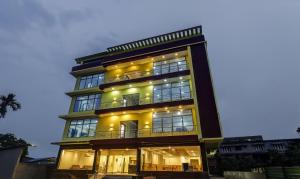 Treebo Hotel Mobi VIP Airport