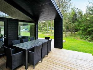 9 person holiday home in Hals-By Traum