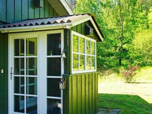 6 person holiday home in Hadsund