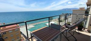 Atalaya sobre el mar, un ático frente a la bahía