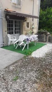 Chambre de caractere - Échebrune