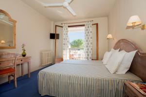 Hotels ULVF Hotel Castel Luberon : photos des chambres