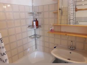 Appartements Boost Your Immo Relais Reallon 359R : photos des chambres