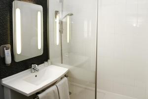 Hotels ibis Orange Centre : photos des chambres