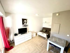 Appartements Cannes Passy By SCLS Locations : photos des chambres