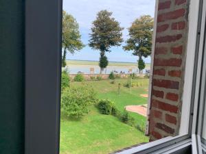 Maisons de vacances Grande demeure face a la Baie de Somme, acces Quai : photos des chambres