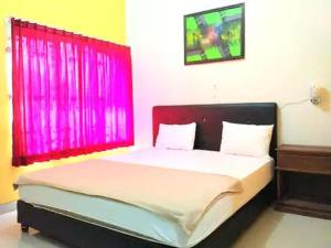 RedDoorz at Hotel Nuansa Ngawi