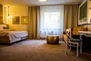 Pokój dwuosobowy Superior room in Hotel Azzun Orient SPA&Wellness