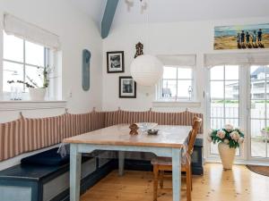 4 person holiday home in Ringkøbing-By Traum