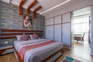 Times Square Apartments